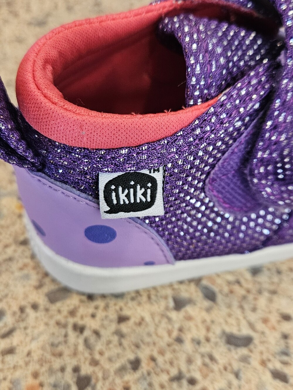 ikiki Hippo Squeaky Toddler Shoes V1 | Sparkly Purple - Picture 10 of 11